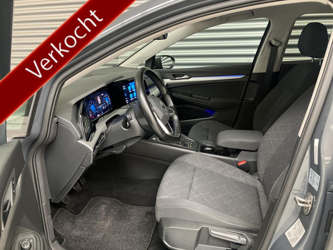 Volkswagen GOLF 1.5 TSI/PDC V+A/18 INCH/NAVI/CARPLAY/STOEL/STUUR VERW/ENZ