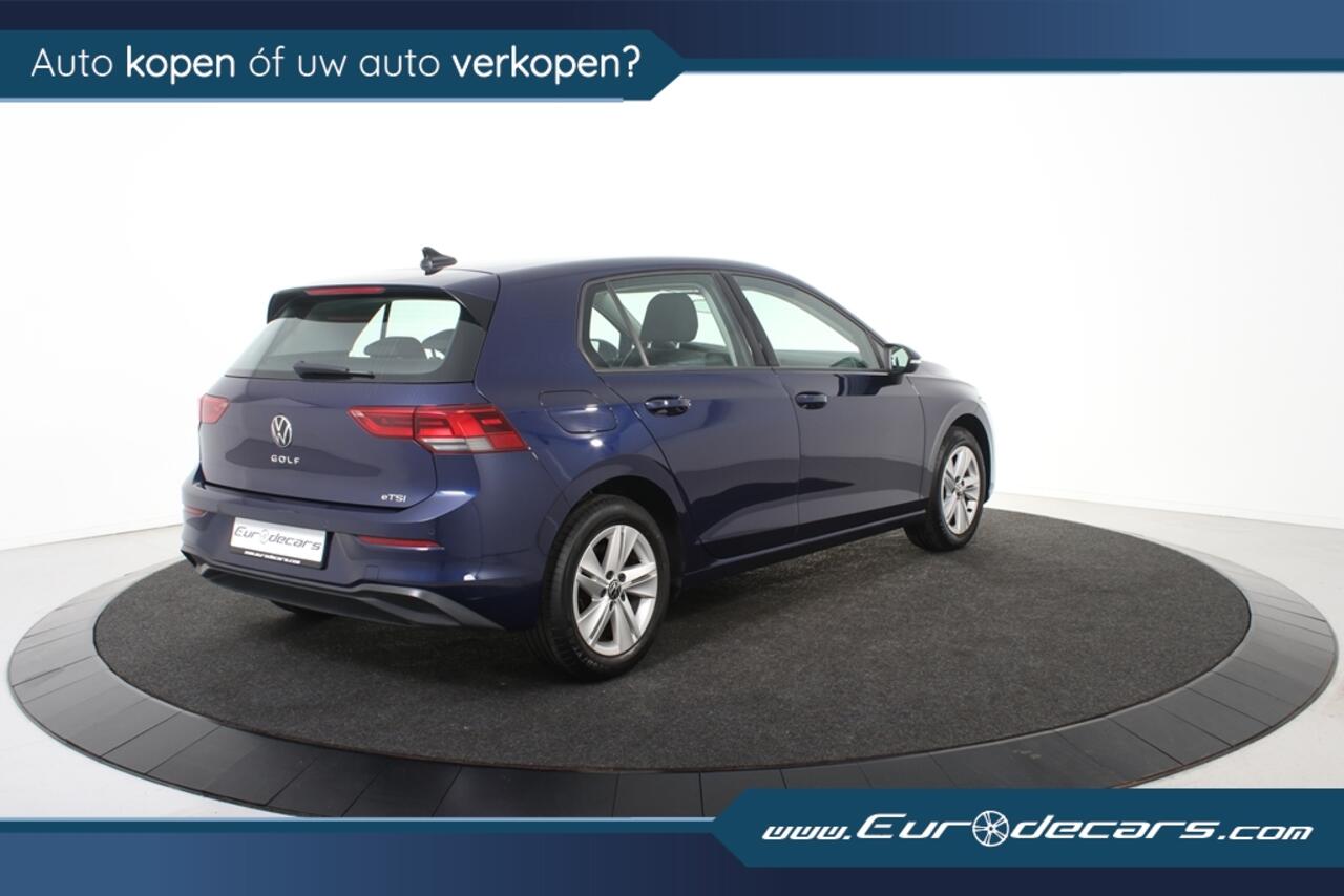 Volkswagen GOLF 1.0 eTSI Life *1ste Eigenaar*Navigatie*Ambiente*