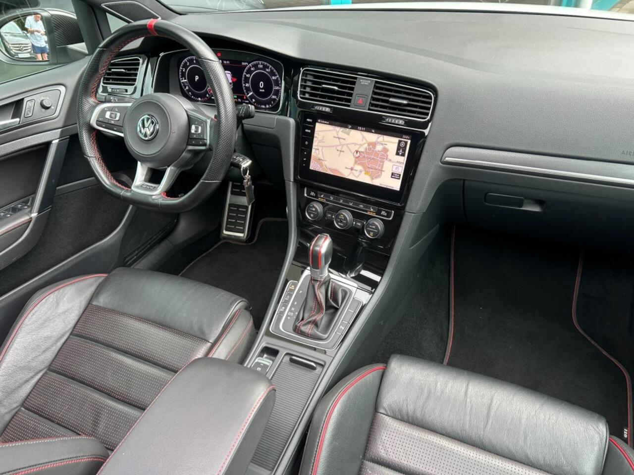 Volkswagen GOLF GTI TCR 290pk Virtual, CarPlay, Pano, DynAudio, VOLL