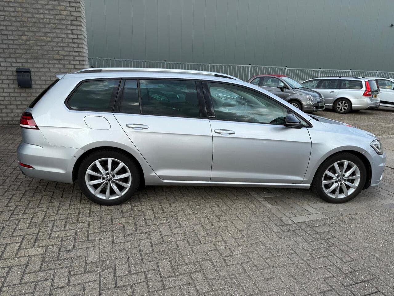 Volkswagen GOLF Variant 1.0 TSI BlueMotion Technology