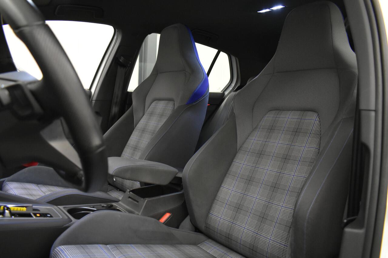 Volkswagen GOLF 1.4 eGTE 245PK El Trekh Camera Adaptive Cruise Carplay