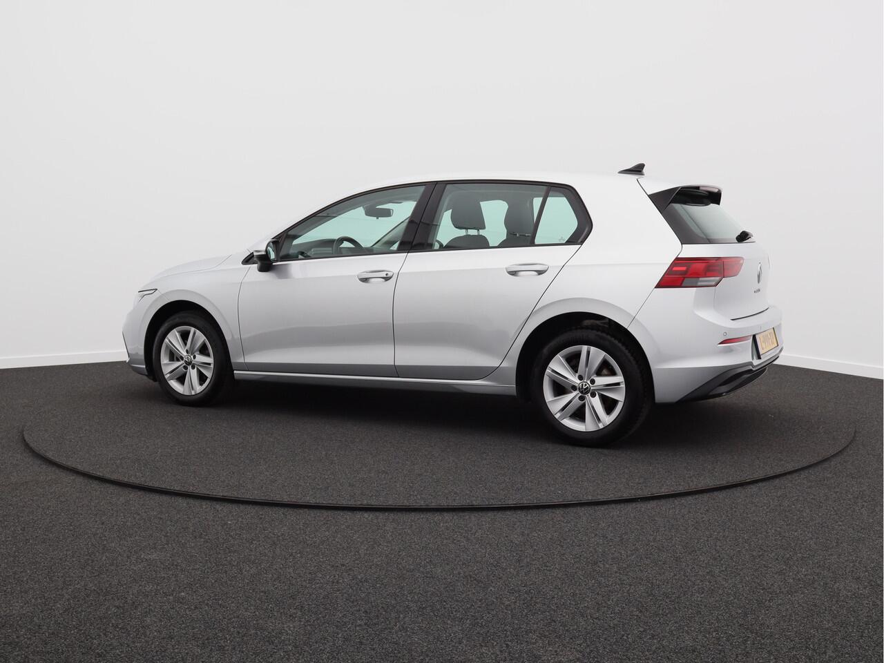 Volkswagen GOLF 1.0 TSI Life/ lage km/ zeer mooi!