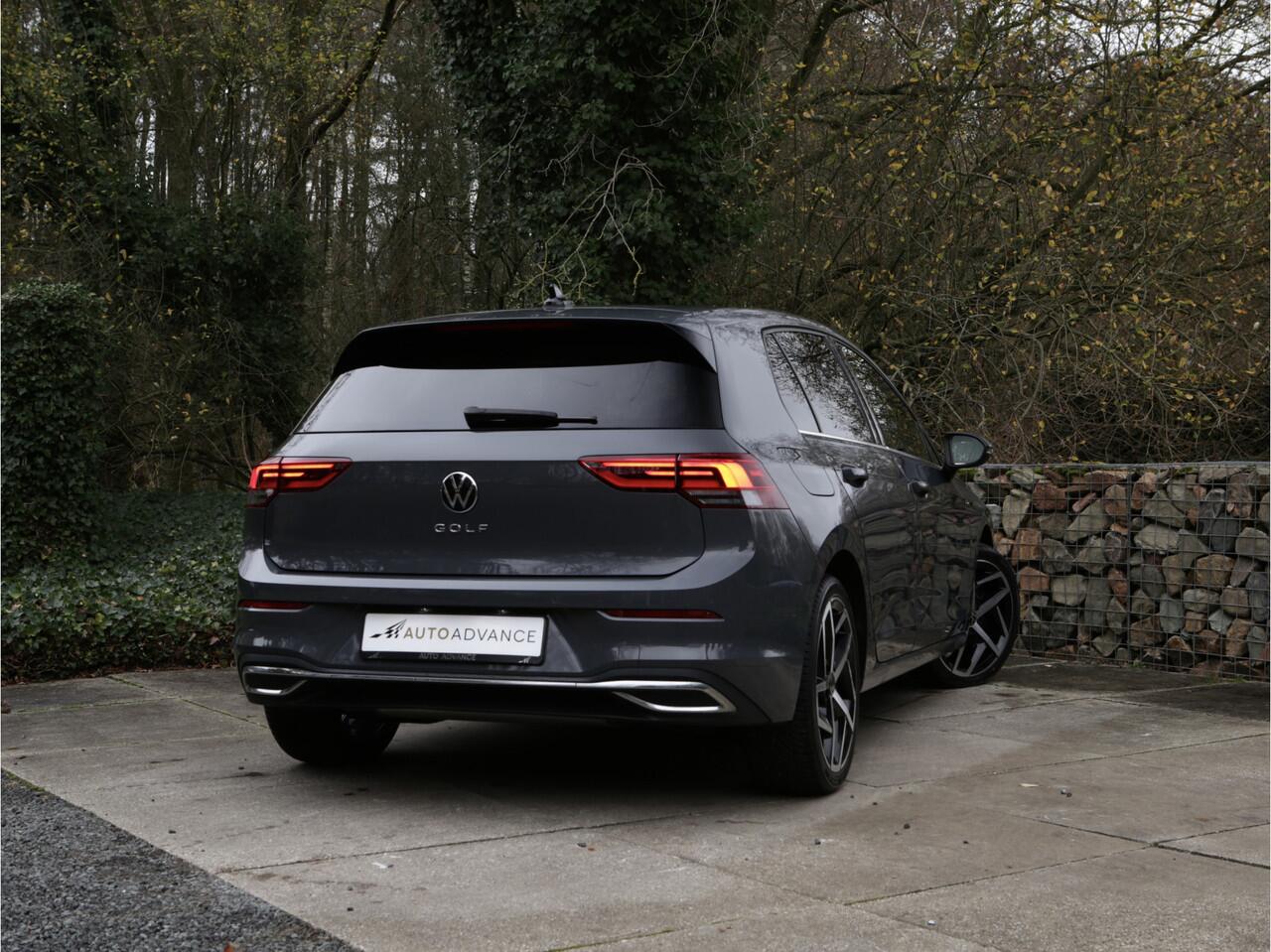 Volkswagen GOLF 1.5 eTSI Style