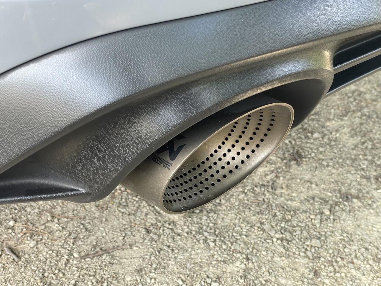 Volkswagen GOLF 2.0 TSI GTI ClubSport 45 Jahre | 301 pk | Achteruitrijcamera | Stoel/stuur verwarming | Cruise adaptief |