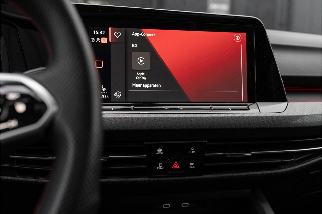 Volkswagen GOLF GTI Clubsport | 300PK | Pano | Keyless | IQ Light | Nardo | Camera | Lane & Side Assis | DCC | Sound