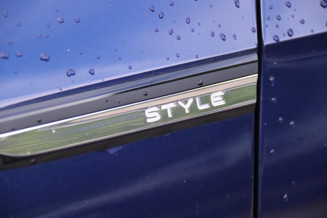 Volkswagen GOLF 1.5 eTSI Style Automaat