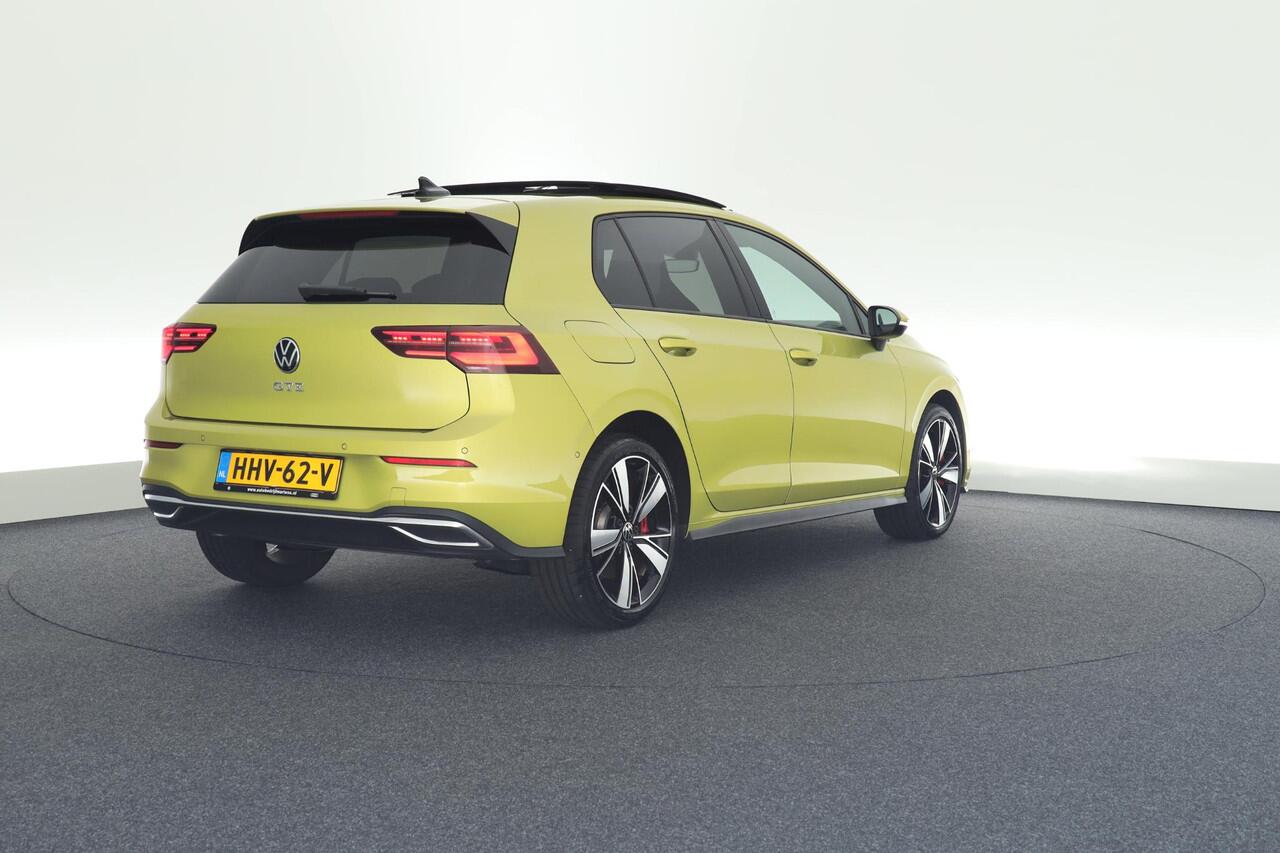 Volkswagen GOLF 1.4 245pk eHybrid GTE Camera Keyless Led Virtual Cockpit Navigatie