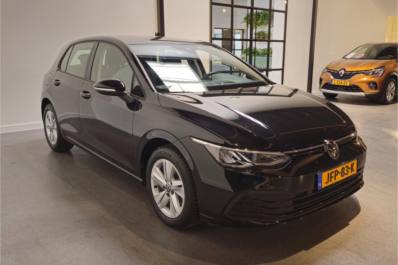 Volkswagen GOLF 1.0 eTSI Life Business - Apple Carplay/Android Auto draadloos - Adaptive Cruise - Virtual Cockpit
