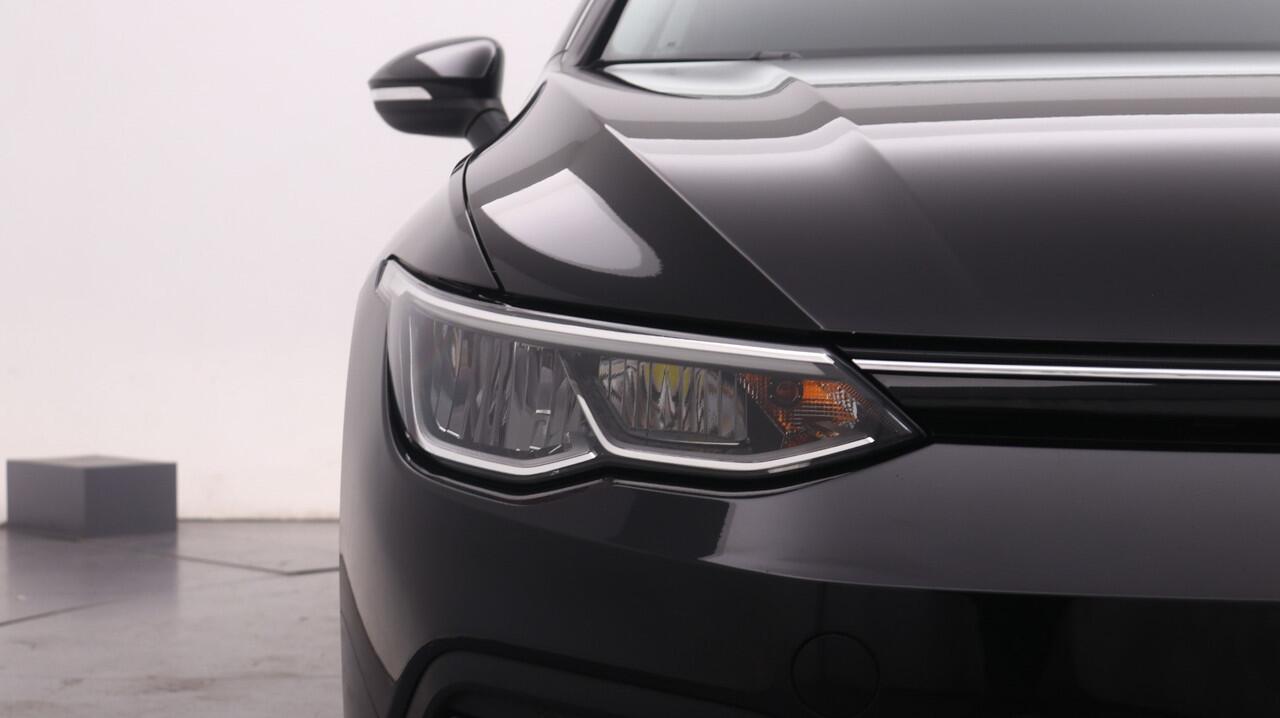 Volkswagen GOLF 1.0 TSI 110pk Life Navigatie Camera