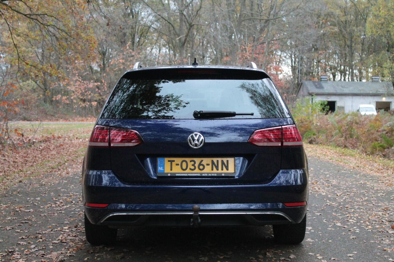 Volkswagen GOLF Variant 1.5 TSI Highline | Carplay | ACC | Trekhaak | Camera