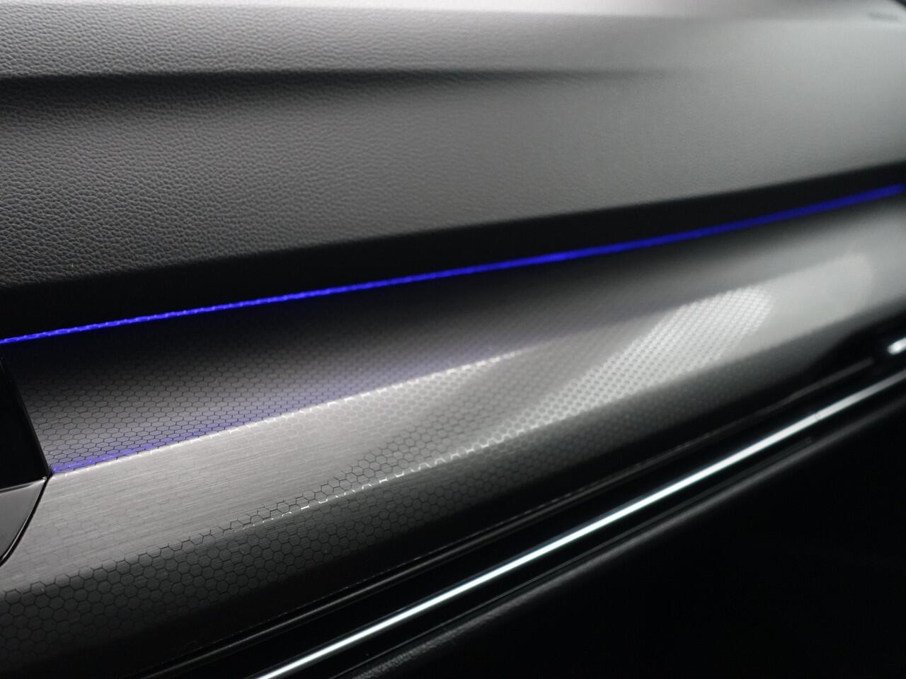 Volkswagen GOLF 1.4 eHybrid 242pk GTE Aut- Panoramadak, Stuur/Stoelverwarming, CarPlay, Android auto, Ada Cruise, Sfeerverlichting