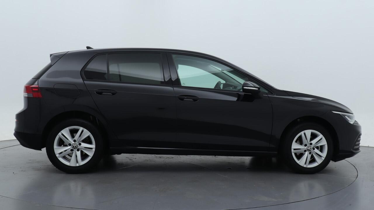 Volkswagen GOLF 1.0 TSI 110pk Life Navigatie Camera