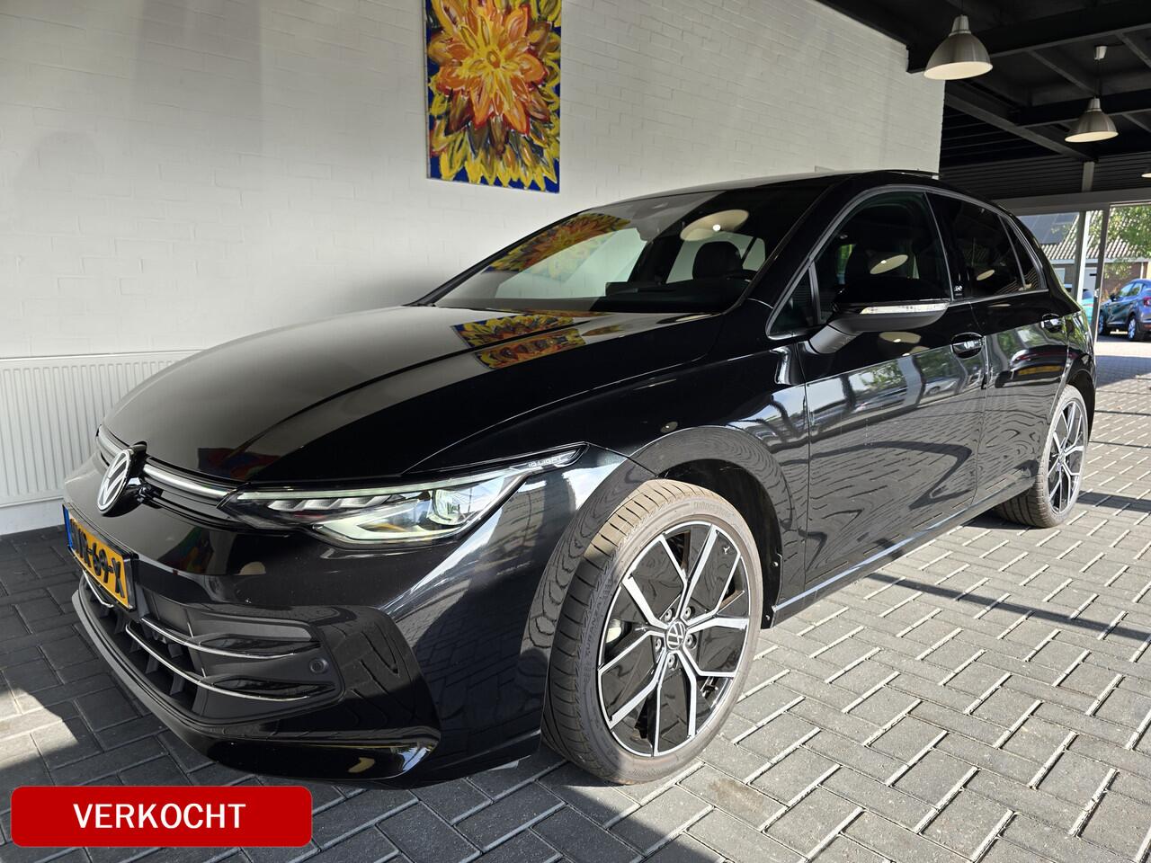 Volkswagen GOLF 1.5 eTSI Edition 50 / Panoramadak / 1 jaar volledige Bovag Garantie + onderhoud