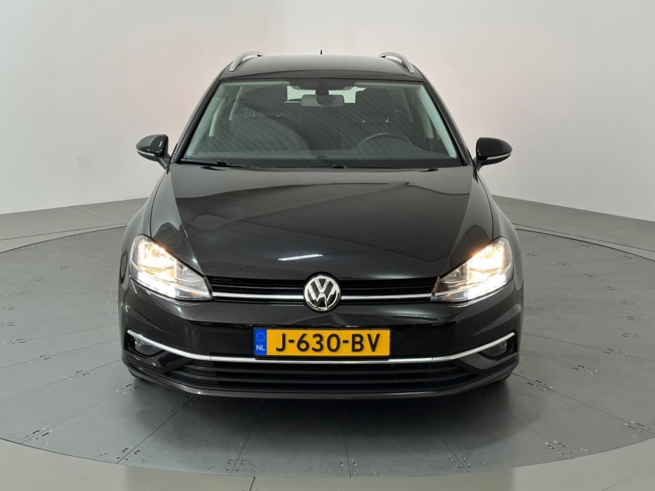 Volkswagen GOLF 1.6 TDI COMFORTLINE BNS ACC ERGO STOEL UNIEK