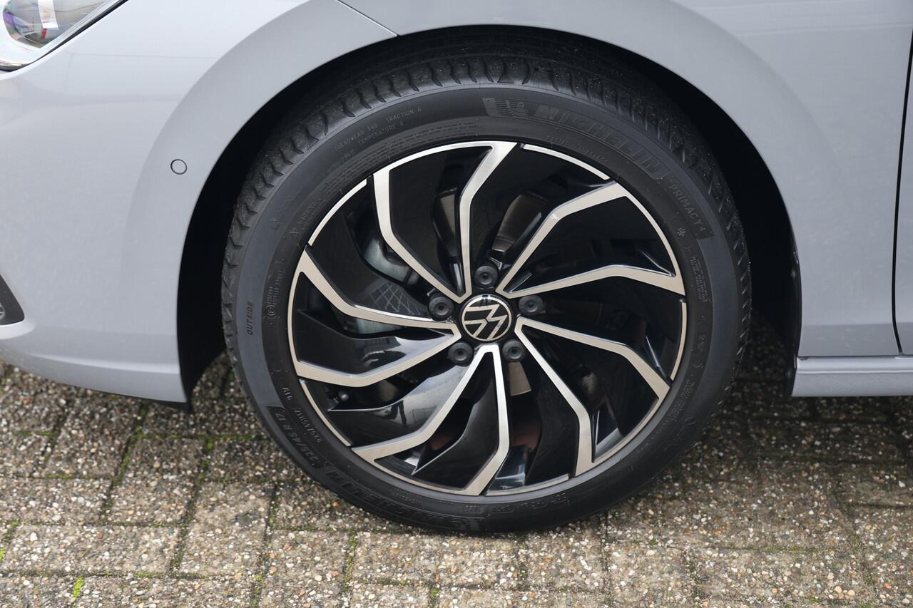 Volkswagen GOLF 1.5 TSI Style NAP|Pano|Camera|Keyless|Sfeerv|Led