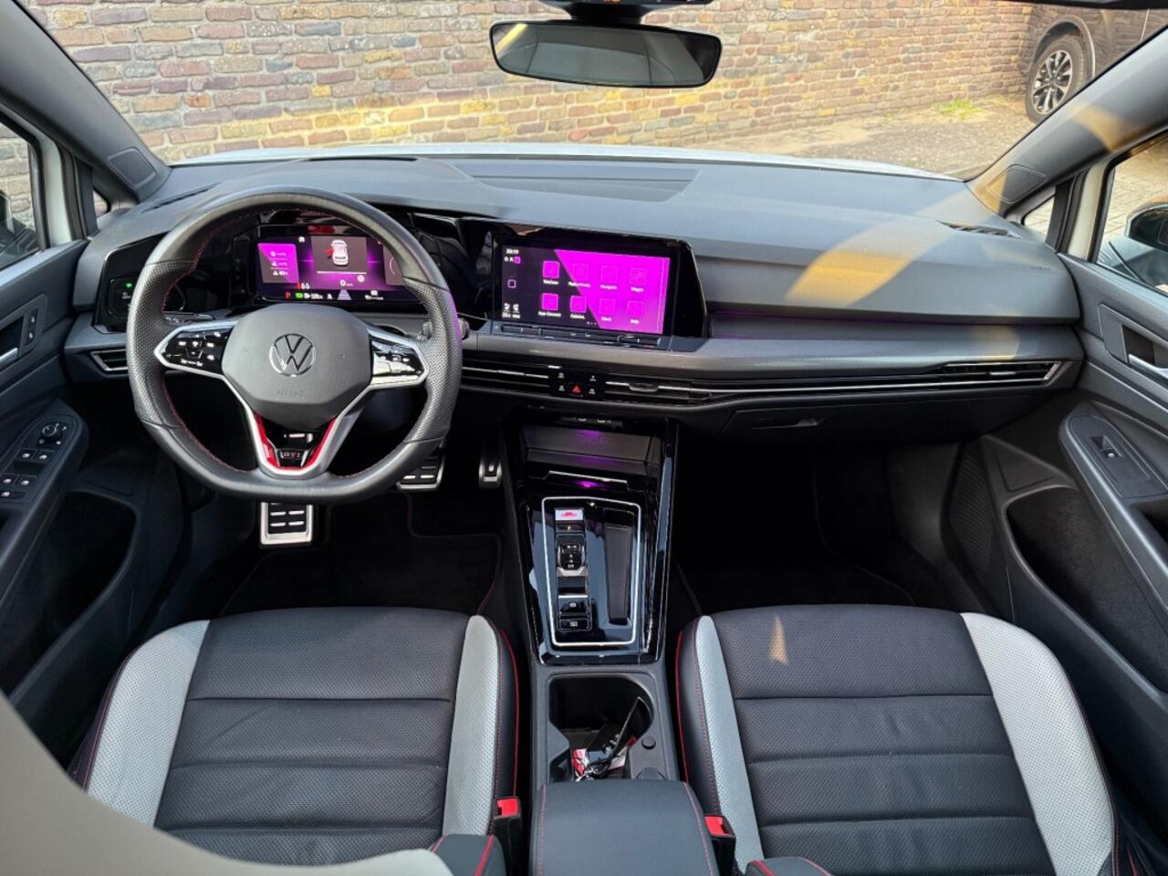 Volkswagen GOLF 2.0 TSI GTI Panodak Leer Stoelverkoeling Head-Up