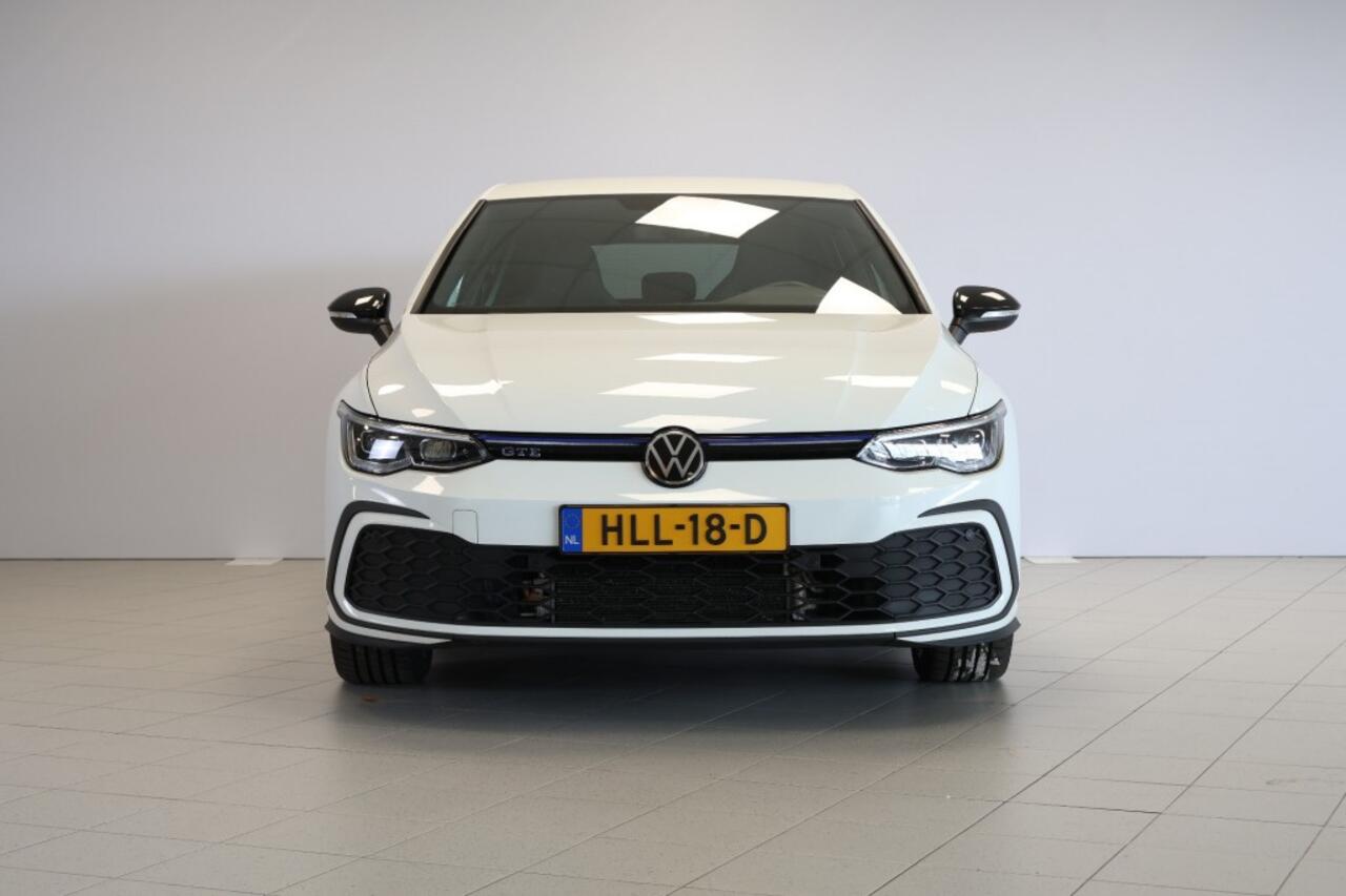 Volkswagen GOLF 1.4 eHybrid GTE 245PK - LED - 18 inch R-Line velgen - Winter pakket