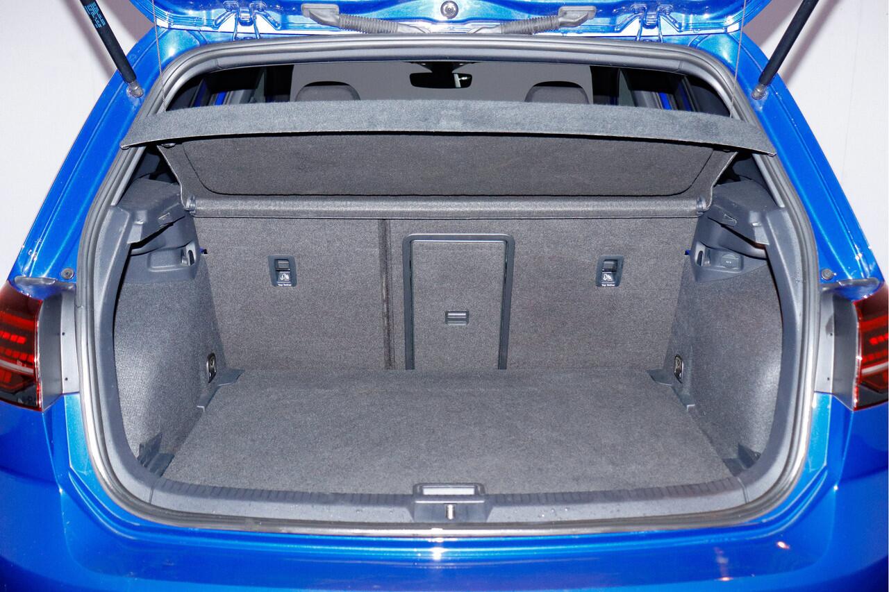 Volkswagen GOLF 2.0T 300Pk R 4Motion AKRAPOVIC/DCC/DIGI.DASH/DYNAUDIO/GR.NAVI/CAMERA/APP.CONN/ADAPTIEF