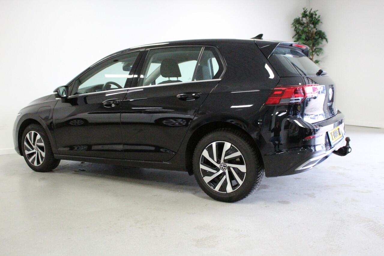 Volkswagen GOLF 1.4 eHybrid Style | WEGKL-TRHAAK | ACC | DAB-RADIO | CAMERA | CARPLAY | KEYLESS | LED |