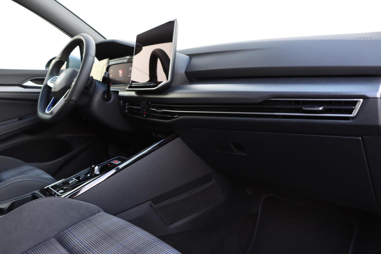 Volkswagen GOLF 1.5 eHybrid GTE 272pk DSG6