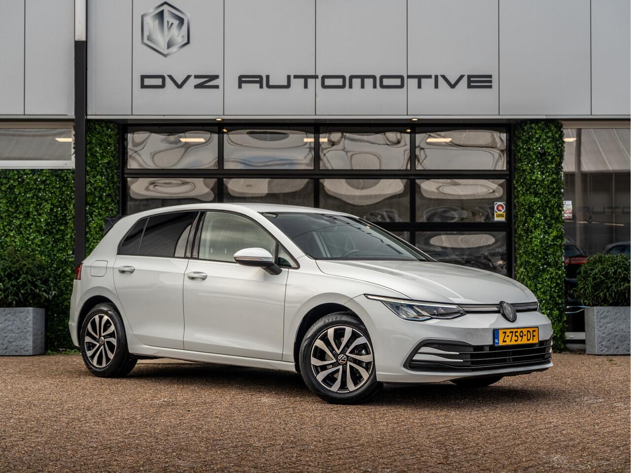Volkswagen GOLF 1.0 eTSI DSG Active | ACC | Ambient | Carplay |