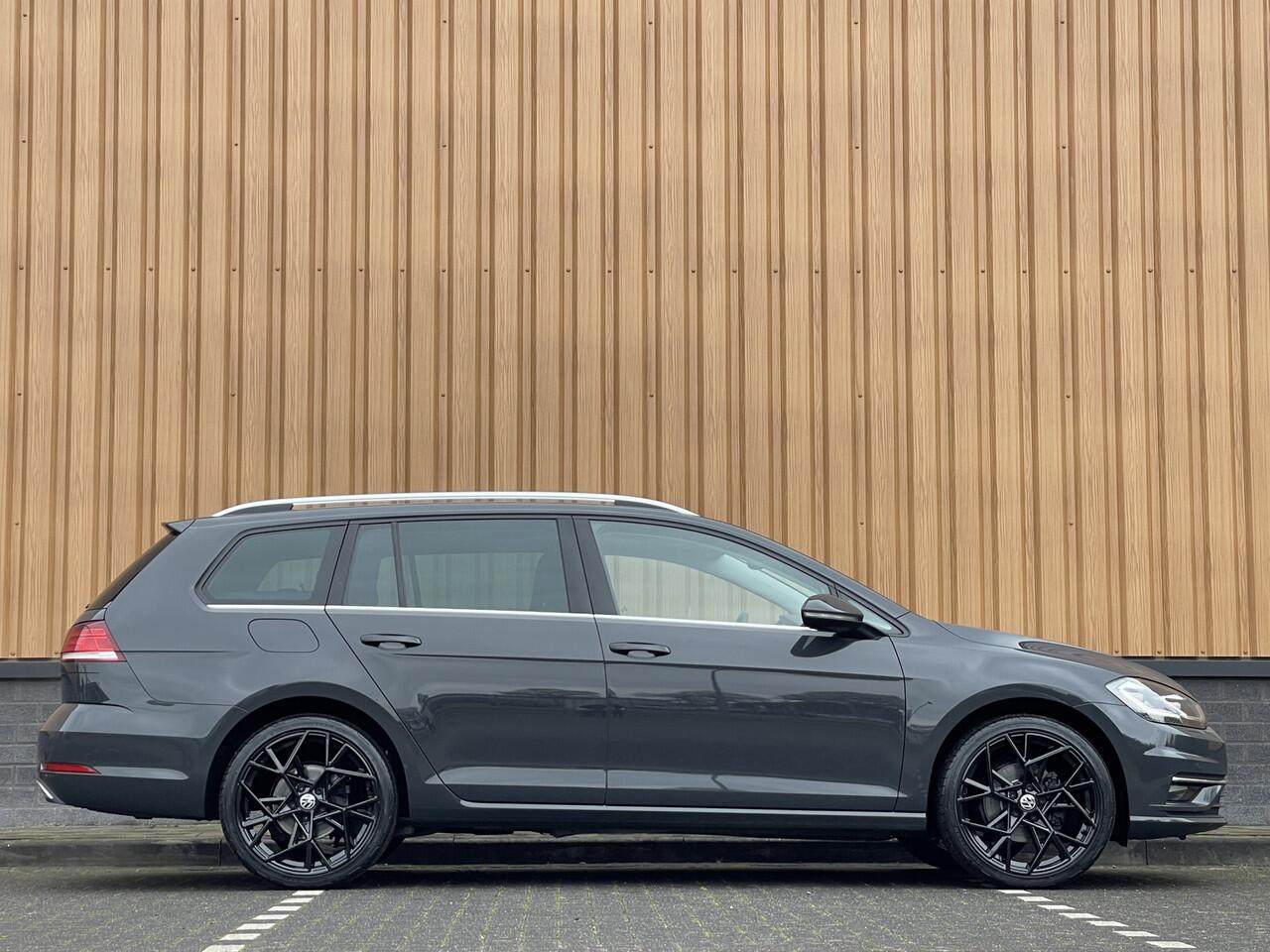 Volkswagen GOLF Variant 1.5 TSI Highline Business | Automaat! | Massagestoel | Apple Carplay | Android Auto | Navigatie | Stoelverwarming | Led | Adaptieve Cruise Control | Isofix | Parkeersensoren |
