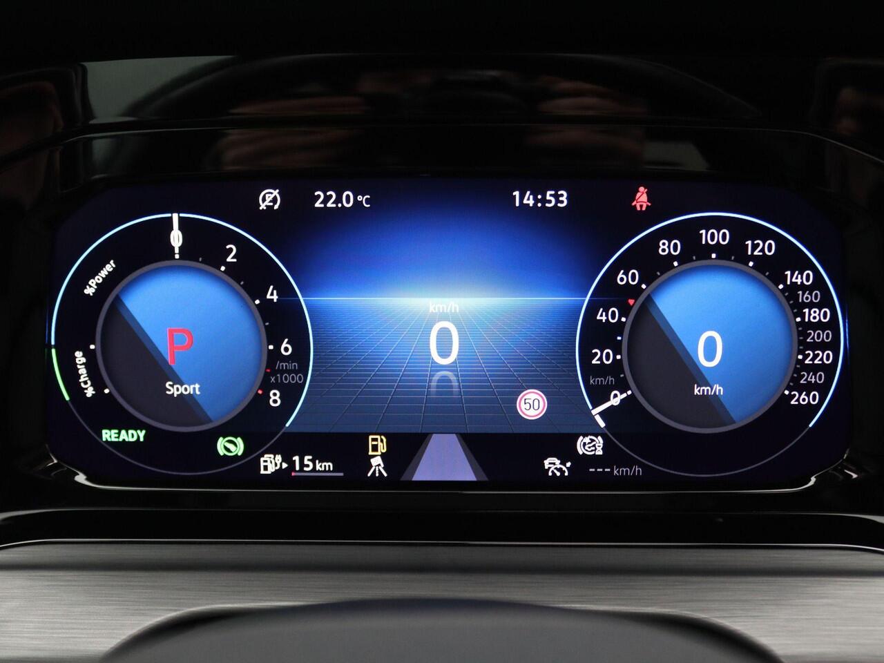 Volkswagen GOLF 1.4 eHybrid Style 204PK DSG Pano-Schuifdak, Memorystoel, LED Plus verlichting, Stoel-Stuurverwarming, 16" LM Velgen