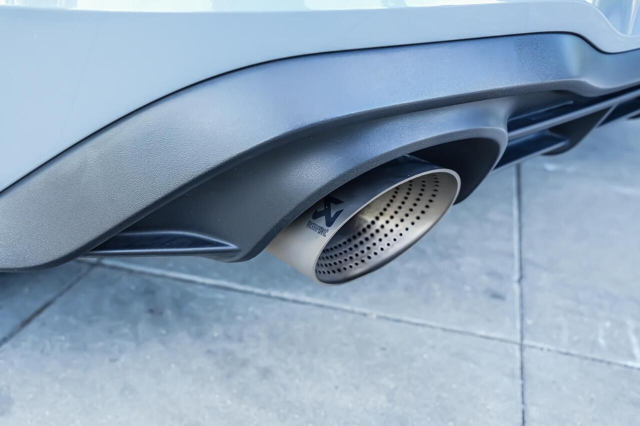 Volkswagen GOLF GTI Clubsport 45Jahre 2.0 300pk TSI |Akrapovic|panoramadak|parkeercamera|IQ Light|blind spot|ACC|stoelverwarming|19"|