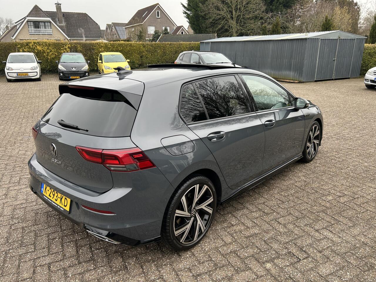 Volkswagen GOLF 1.5 TSI R-Line