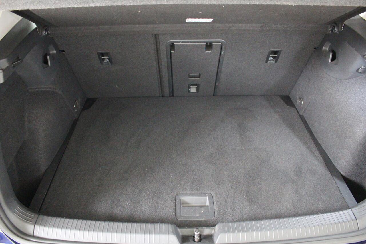 Volkswagen GOLF 1.5 TSI Life Automatische Airco | Apple Carplay | Android Auto | lichtmetalen Velgen