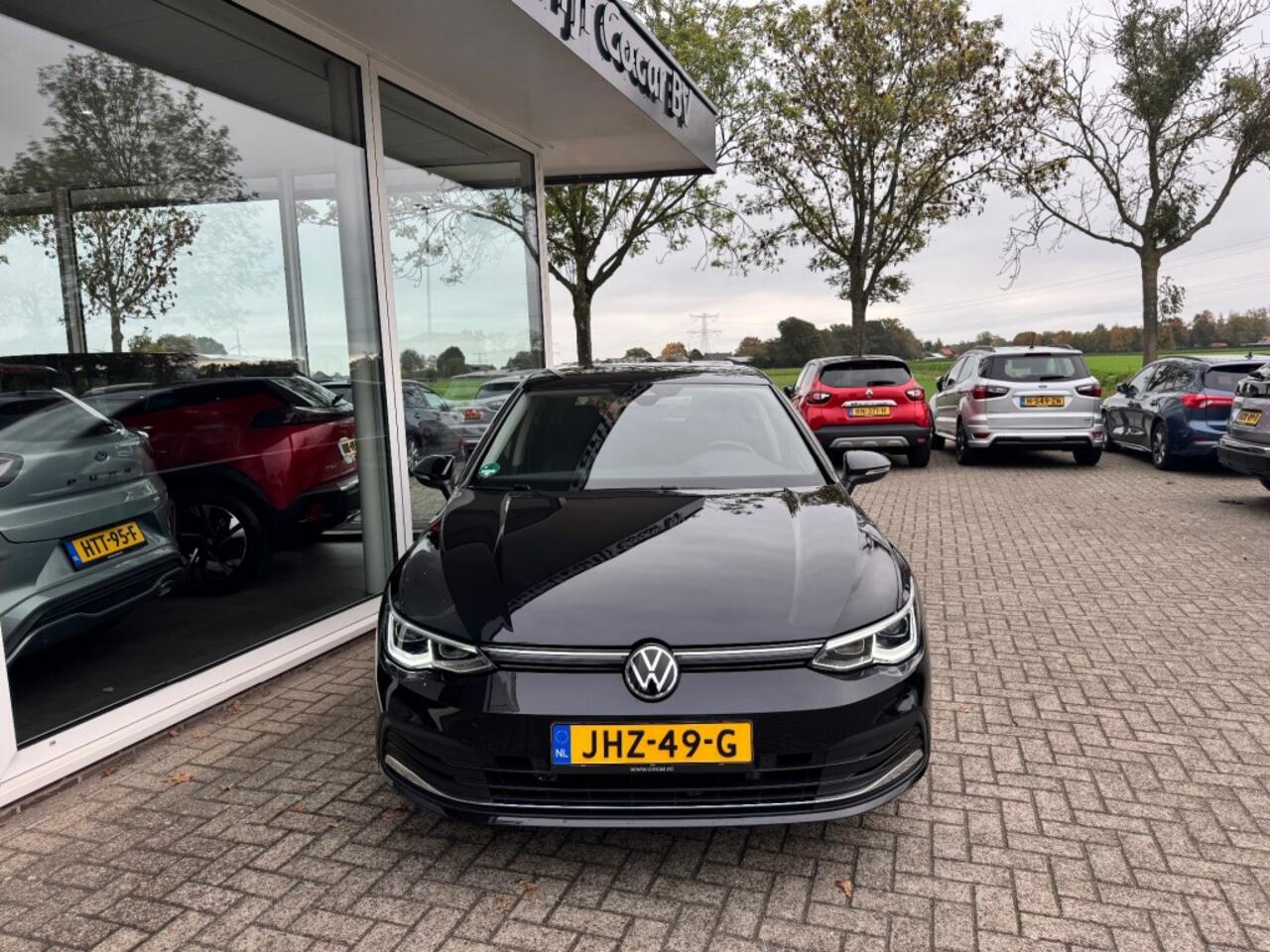 Volkswagen GOLF 1.5 ETSI STYLE- 150 PK/Carplay/LED/ Sportseats / ALL IN PRIJS