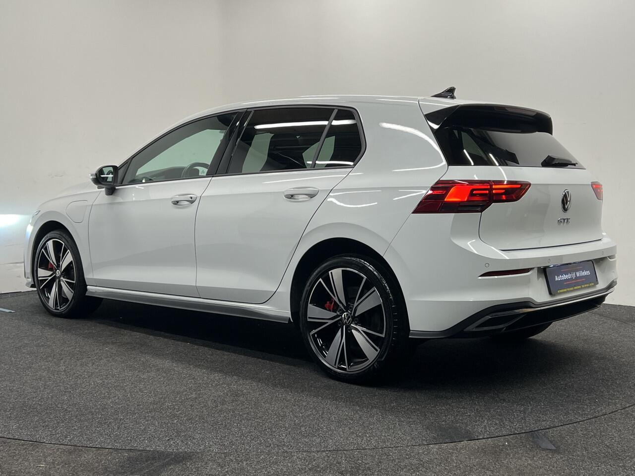 Volkswagen GOLF 1.4 eHybrid GTE | NAVI | STOEL-/STUURVERWARMING | ACC |