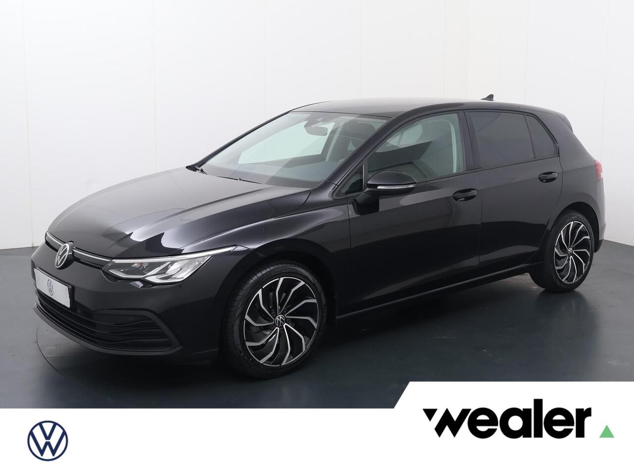 volkswagen-golf-1.0-tsi-life--110-