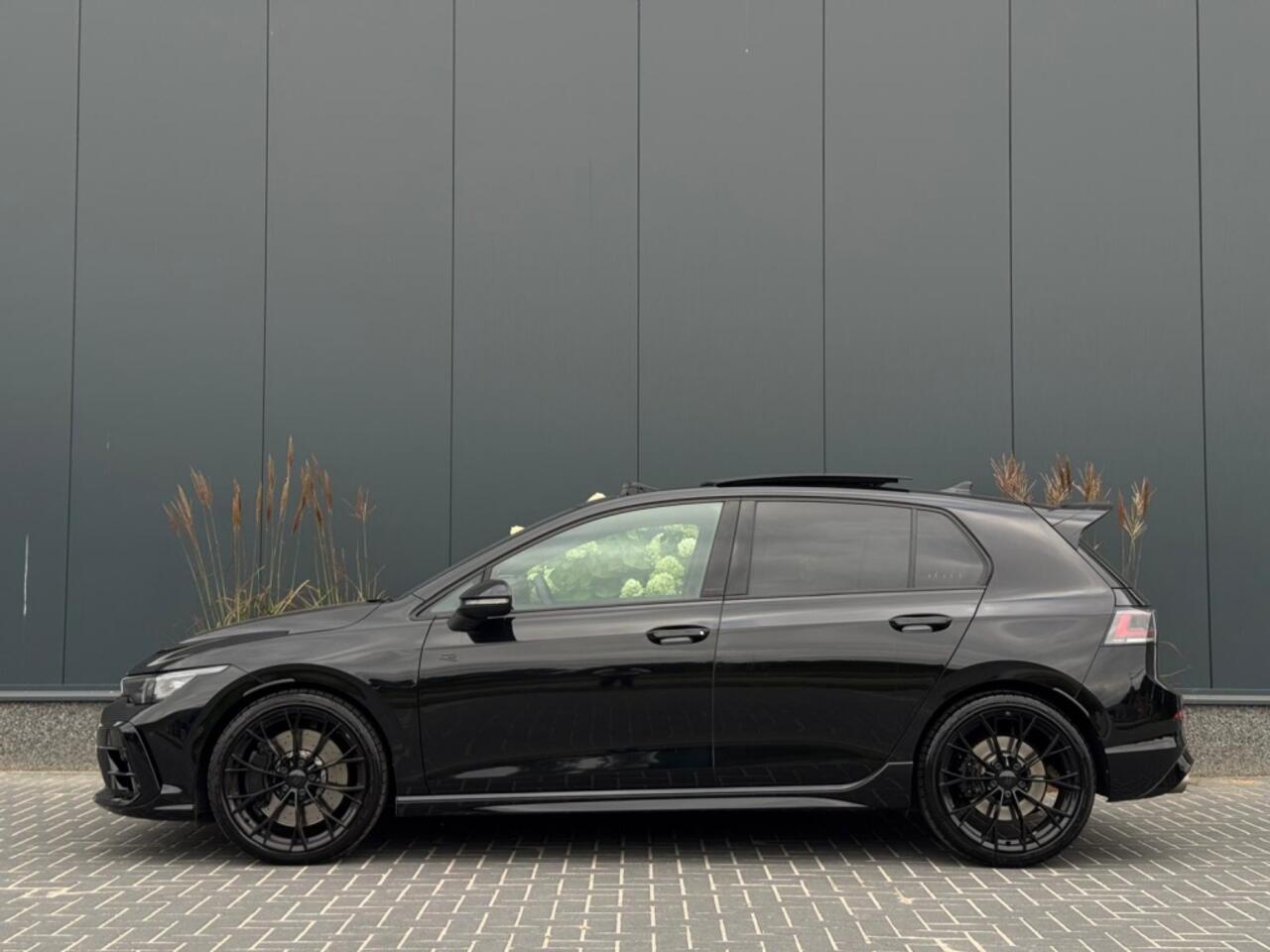 Volkswagen GOLF 8.5 2.0 TSI 4Motion R 333PK FUL PANO AKRA DRIFT GARANTIE NAVI CA