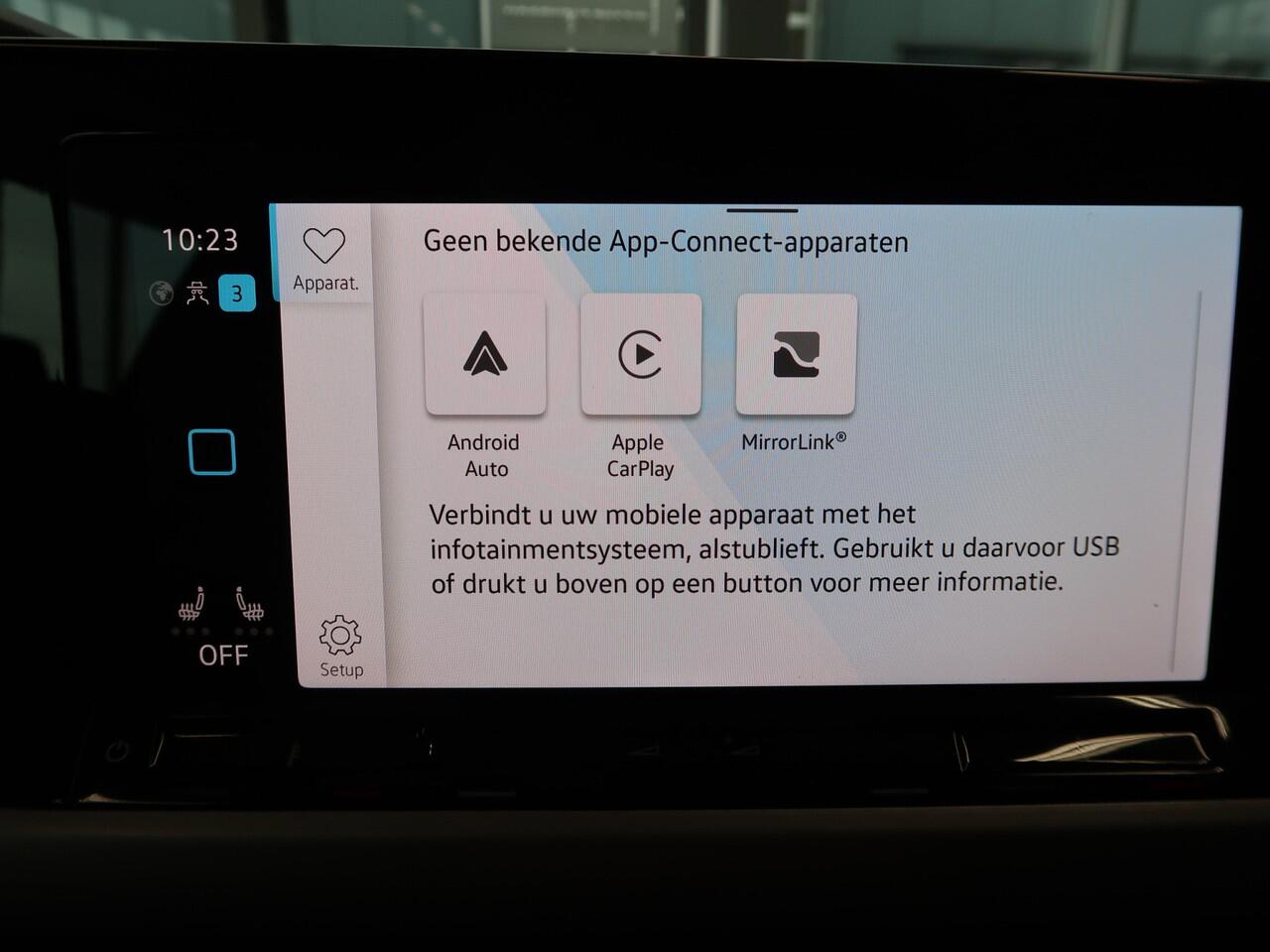 Volkswagen GOLF Variant 1.0 eTSI 110pk DSG WINTERPACK/VIRTUAL/SFEER/CARPLAY/NAVI/PDC