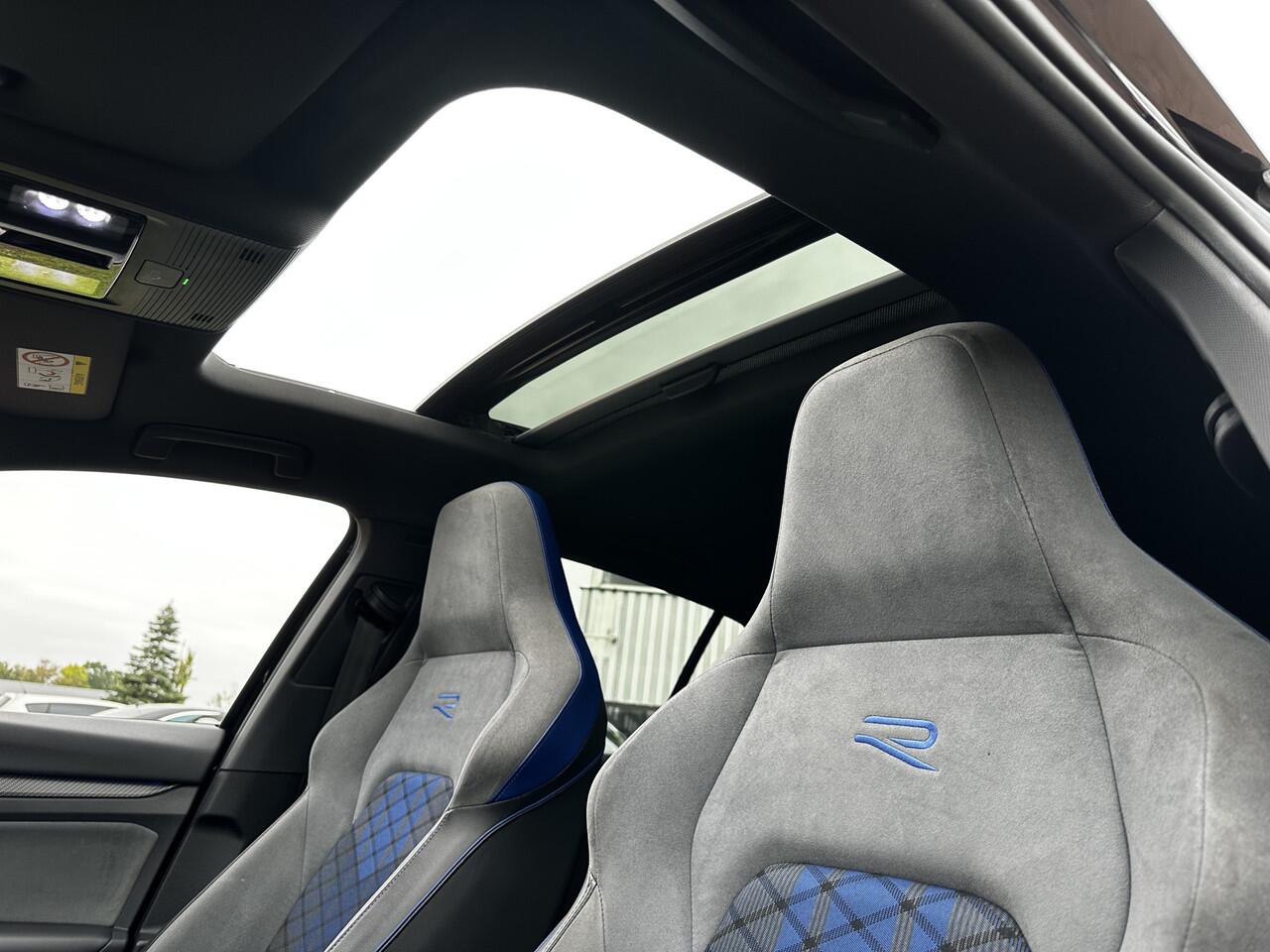 Volkswagen GOLF 2.0 TSI R 4Motion |PANO|AKRAPOVIC|HARMAN KARDON|CAMERA|IQ