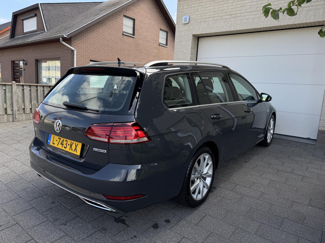 Volkswagen GOLF Variant 1.5 TSI DSG Highline Clima Navi Sportstoelen Led 17" Pdc DealerOnderhouden