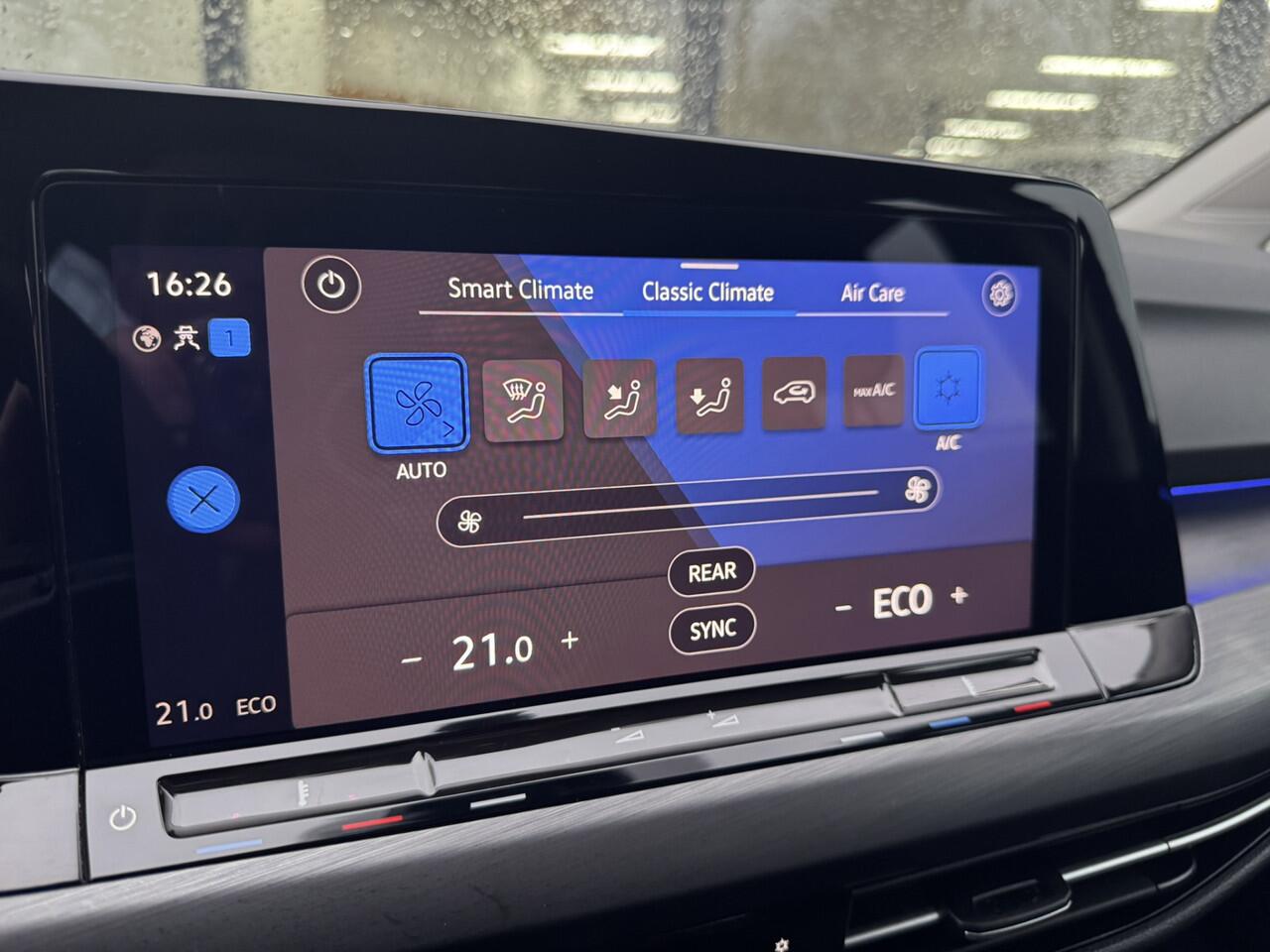 Volkswagen GOLF 1.4 eHybrid Style*ACC*Navi*Apple Carplay*