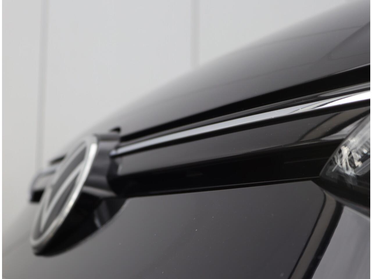 Volkswagen GOLF Variant 1.0 TSI Life | Navigatie | Adaptieve Cruise | Org. NL