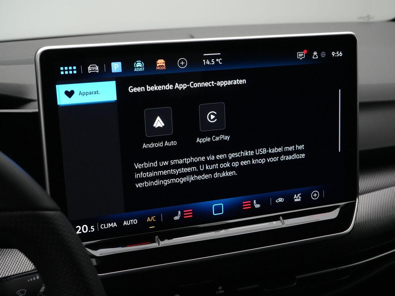 Volkswagen GOLF 1.5 eTSI 115 pk DSG R-Line Edition | LED Plus koplampen | Sportonderstel | Achteruitrijcamera | Adaptive Cruise | Stoel-/stuurverwarming | Carplay