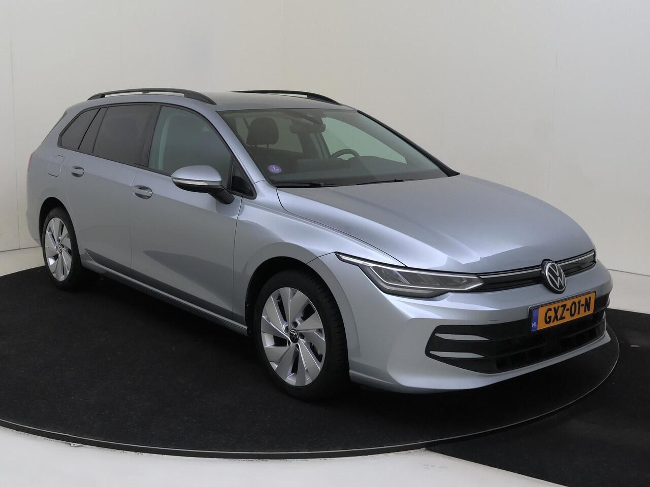 Volkswagen GOLF Variant 1.5 TSI Life Business