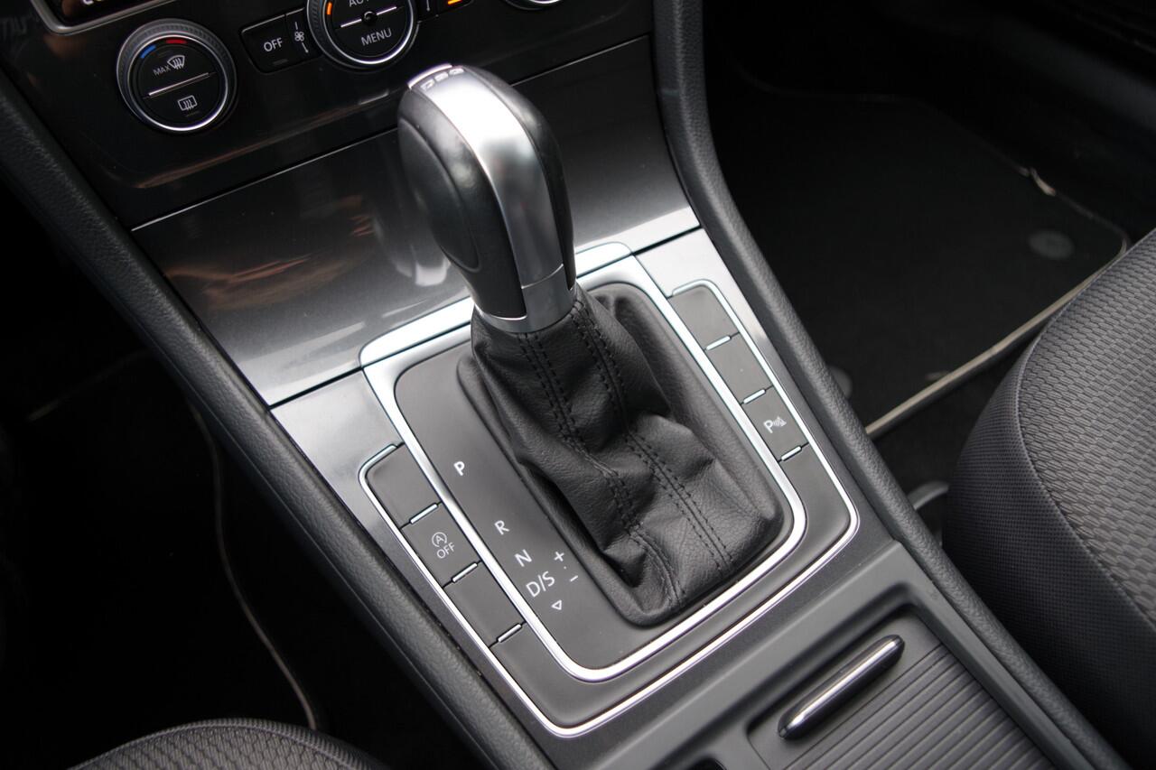 Volkswagen GOLF 1.5 TSI 130 PK DSG-Automaat Comfortline BNS, Stoelverwarming, Carplay, Climate Control