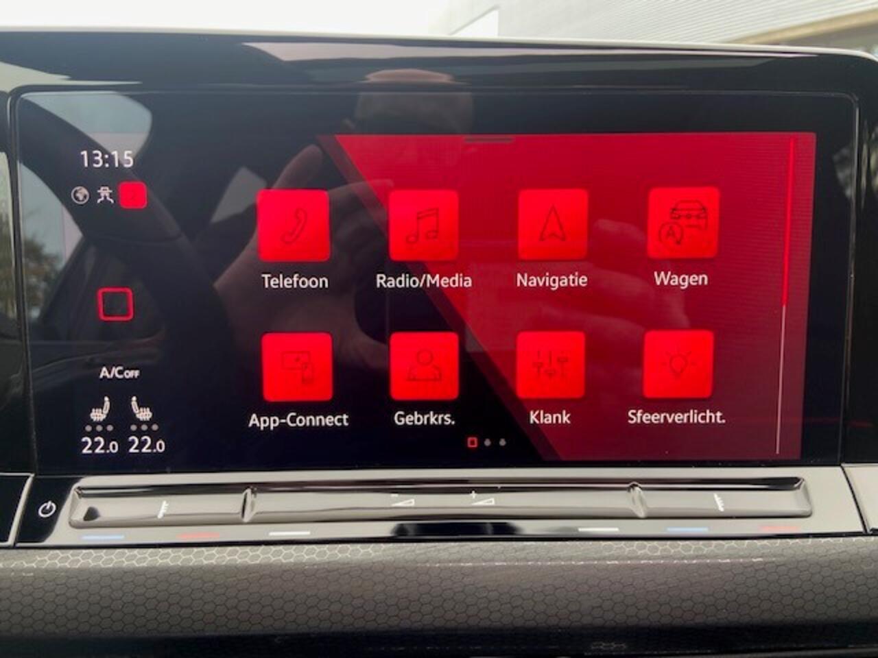 Volkswagen GOLF 2.0 TSI 300pk DSG GTI CLUBSPORT / Black Style / 19"LMV / PANODAK / HEAD-UP display / Matrix LED / NAVI / APP.Connect