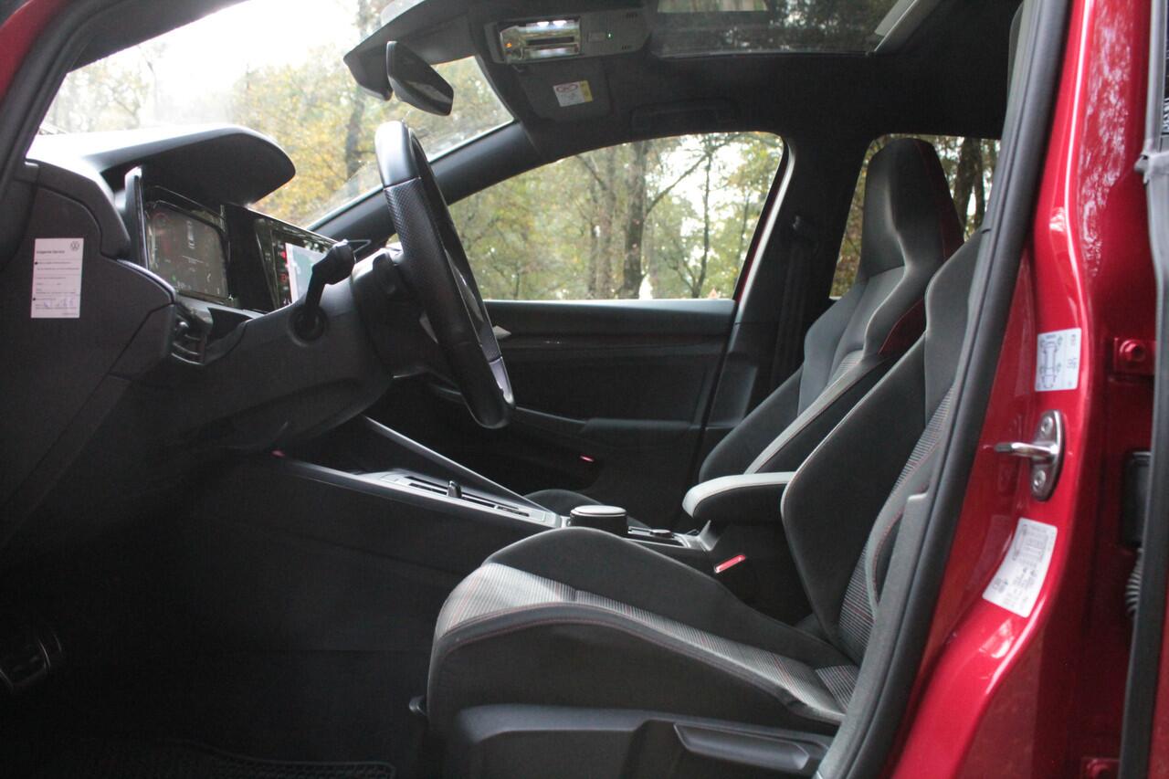 Volkswagen GOLF 2.0 TSI GTI | Pano | Camera | ACC