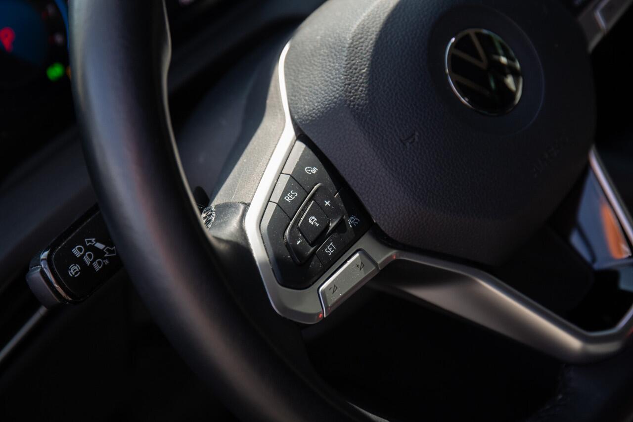 Volkswagen GOLF 1.5 eTSI Style , Adaptive cruise, Stuur/stoelverwarming, Carplay,