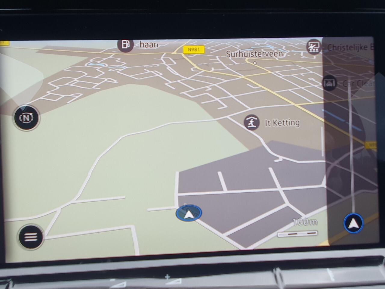 Volkswagen GOLF 1.0 eTSI Life Business NAVI/DIG.COCKPIT/LED/CLIMA/LMV