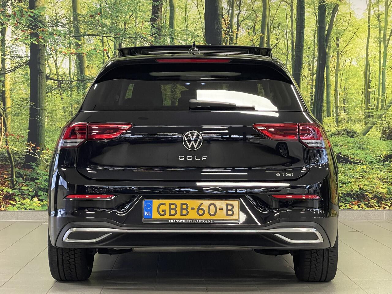 Volkswagen GOLF 1.5 eTSI Life Business | Panoramadak | Apple Carplay | Head-Up-Display | Sfeerverlichting | Stop&GO | DAB+ |