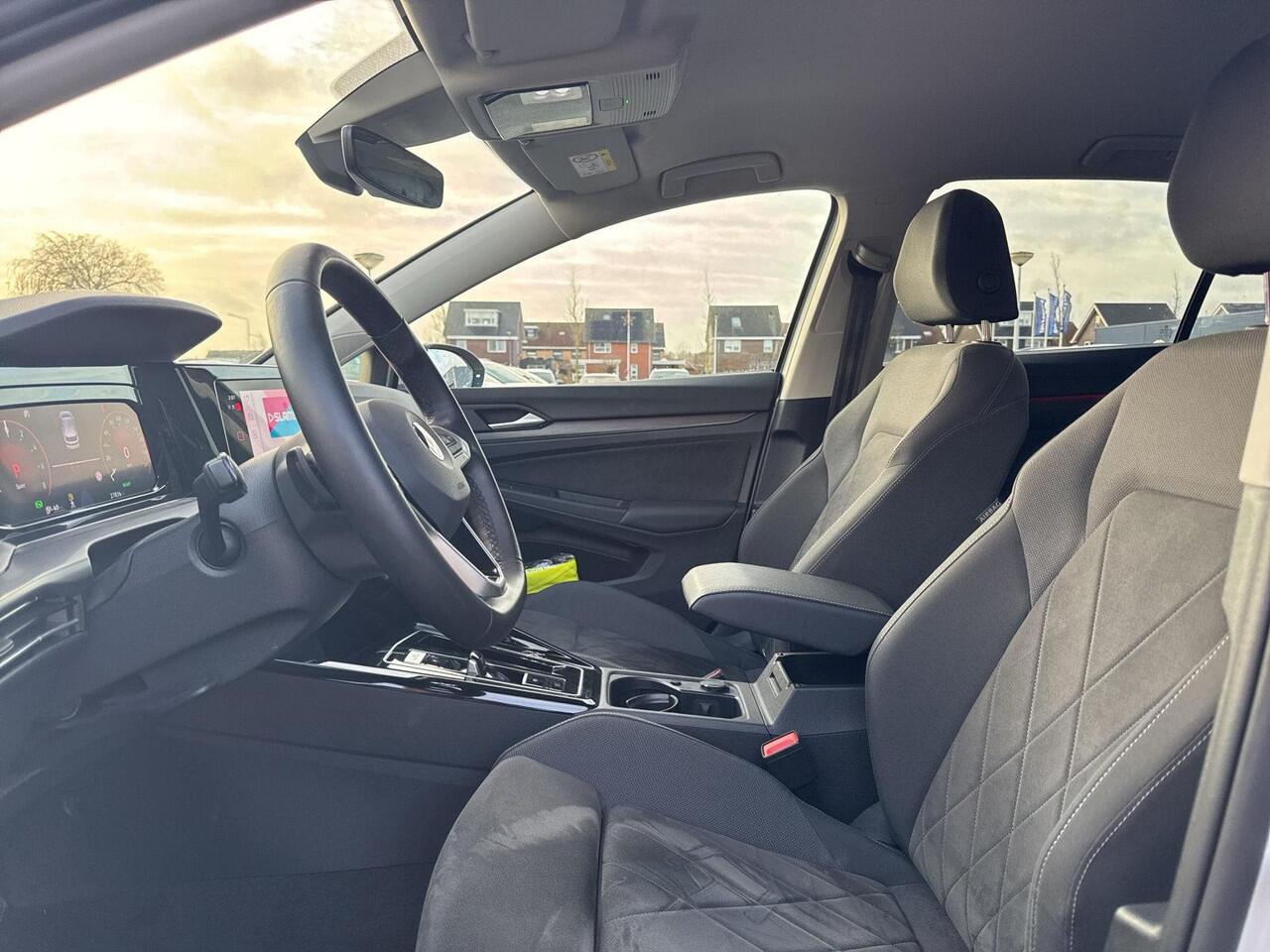 Volkswagen GOLF 1.4 eHybrid Style | A.camera | PHEV | 204 pk | SOH 100% |