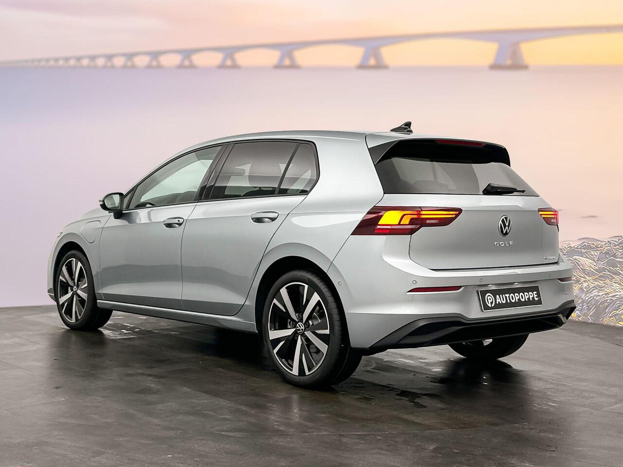 Volkswagen GOLF Life Edition 204 PK Plug in Hybride