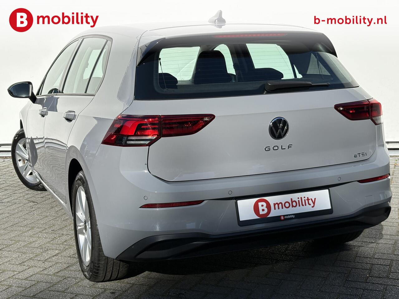 Volkswagen GOLF 1.0 eTSI Life Apple CarPlay DSG Automaat | Adaptive Cruise Control | Navigatie | DAB Audio